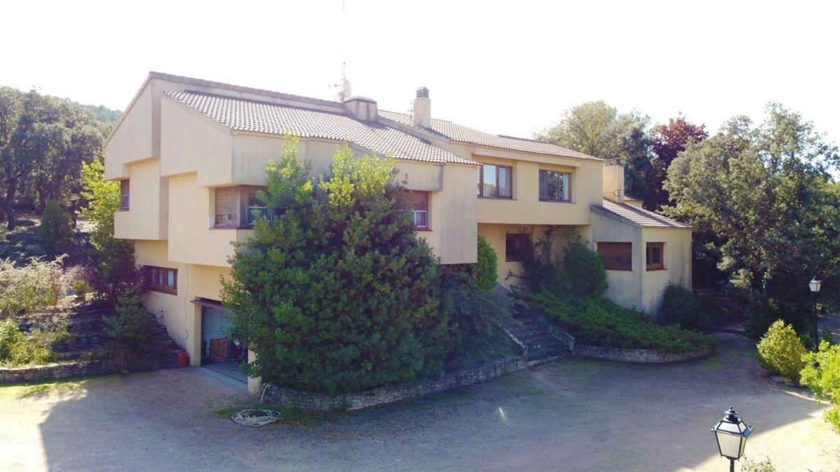 Недвижимость на продажу и в аренду в Испании photo 1