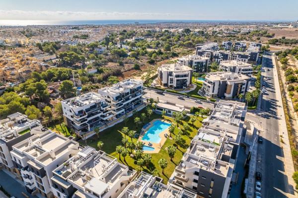 Sale of flat in Piso en Lomas de Cabo Roig, Orihuela, Orihuela
 photo 3