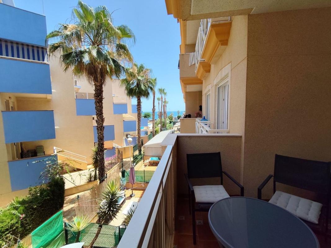 Sale of apartment in Piso en Cabo Roig, Orihuela, Orihuela
photo 3
