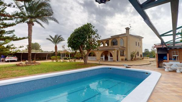 Casa o chalet independiente en Baya Alta, Las Bayas-Asprillas, Elche / Elx thumbnail 3