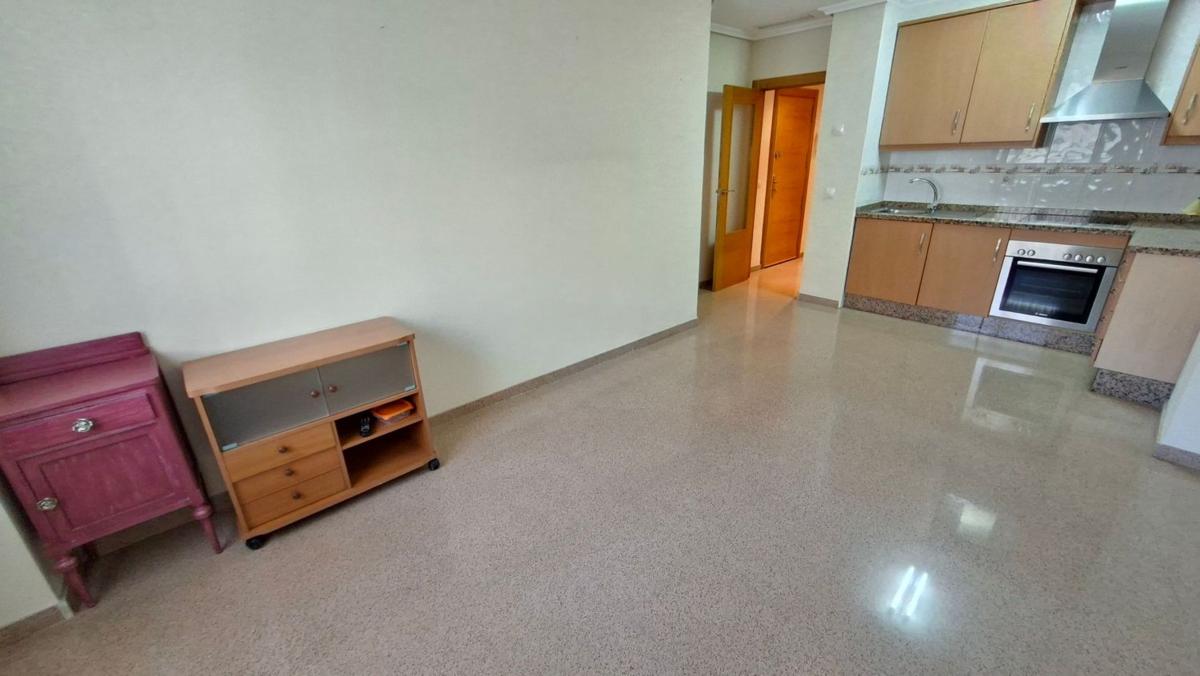 Sprzedaż mieszkania w Piso en Calle Santiago, Centro, San Vicente del Raspeig, San Vicente del Raspeig
photo 2