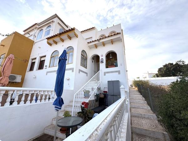 Квартира на продажу в Estudio en Calle Sierra de Maria, 3, Rojales Hills - Rosa Bungalows, Rojales, Рохалес photo 1