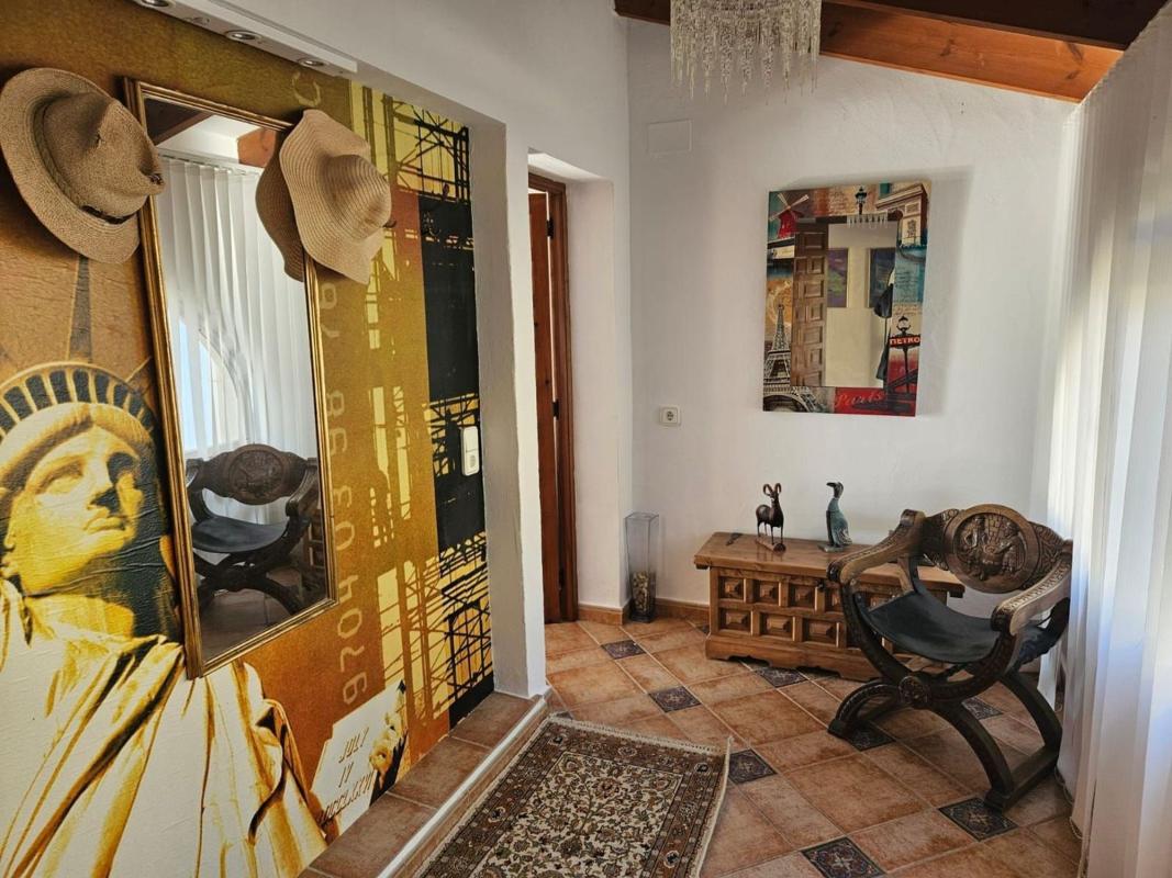 Properties for sale and rent in Spain photo 4