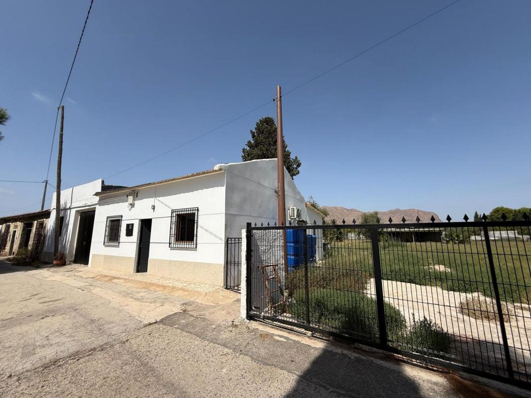 Sprzedaż działki rolnej w Finca rústica en Avenida Constitución, 1, Molins-Campaneta-San Bartolomé, Orihuela , Orihuela photo 1