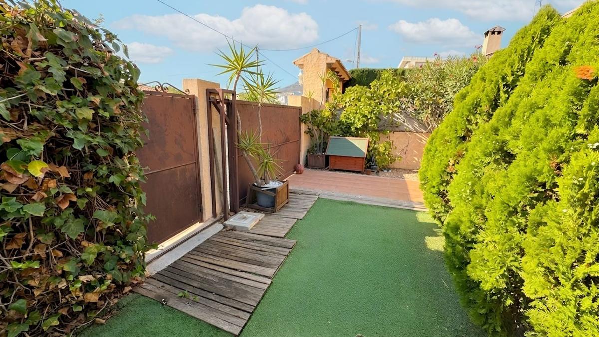 Properties for sale and rent in Spain photo 3