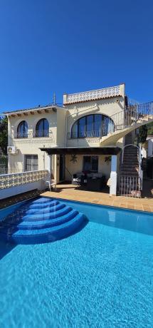 Casa o chalet independiente en CL Voltor El, Cala Advocat - Baladrar, Benissa thumbnail 3