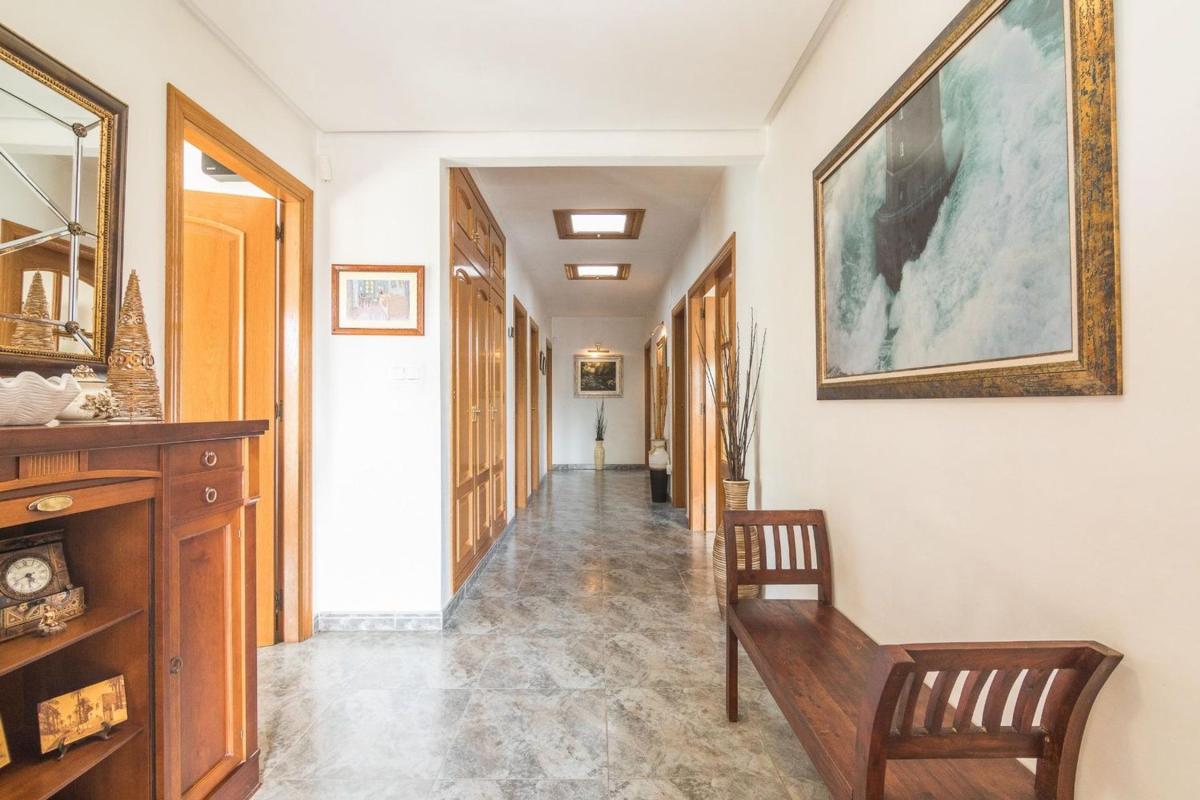 Недвижимость на продажу и в аренду в Испании photo 5