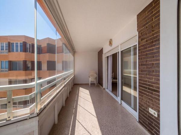 Продажа квартиры на Piso en Avenida Virgen del Carmen, Gaspar Perrelló, Torrevieja, Торревьеха
 photo 4