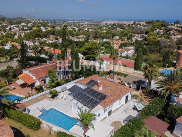Casa o chalet independiente en Calle de la Pansa, El Montgó, Denia thumbnail 2
