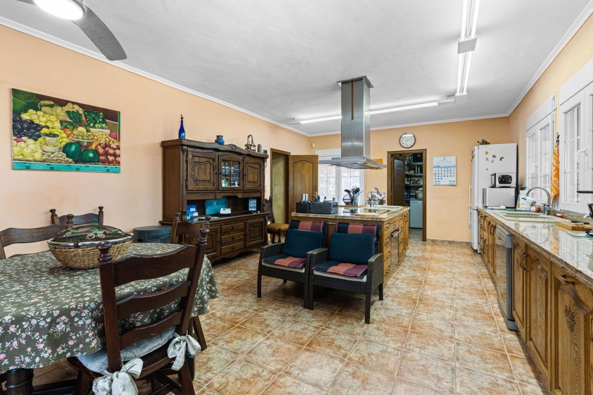 Недвижимость на продажу и в аренду в Испании photo 5