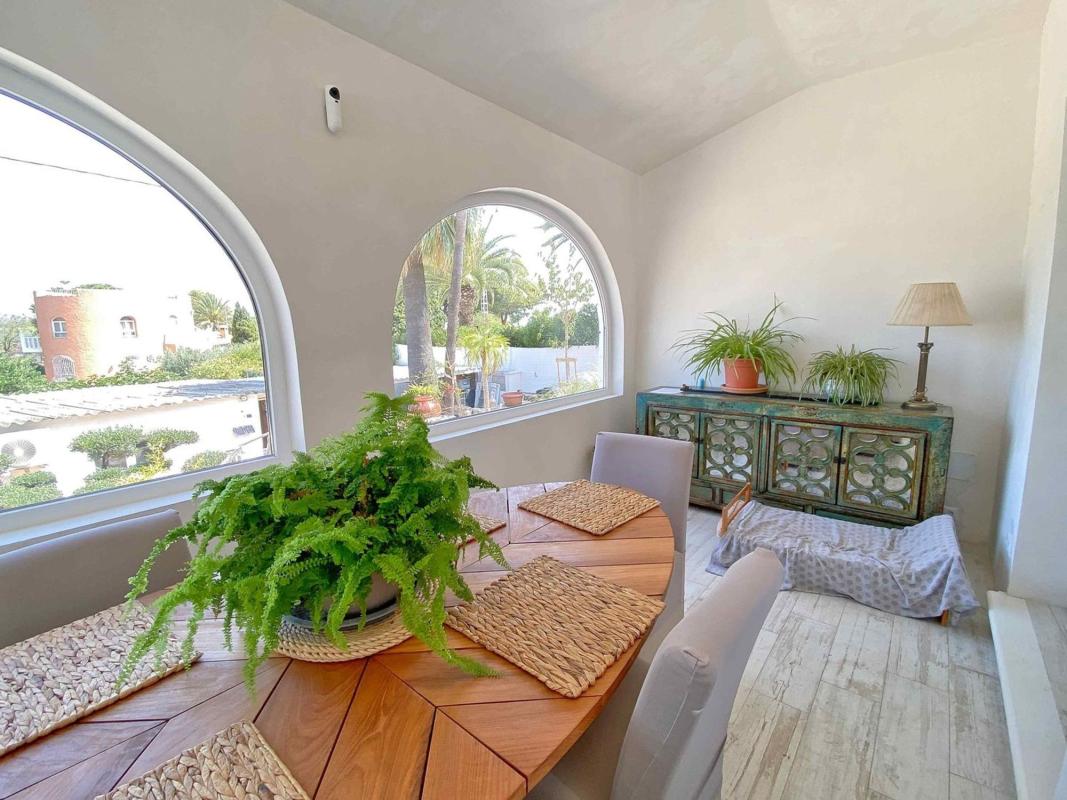 Properties for sale and rent in Spain photo 2
