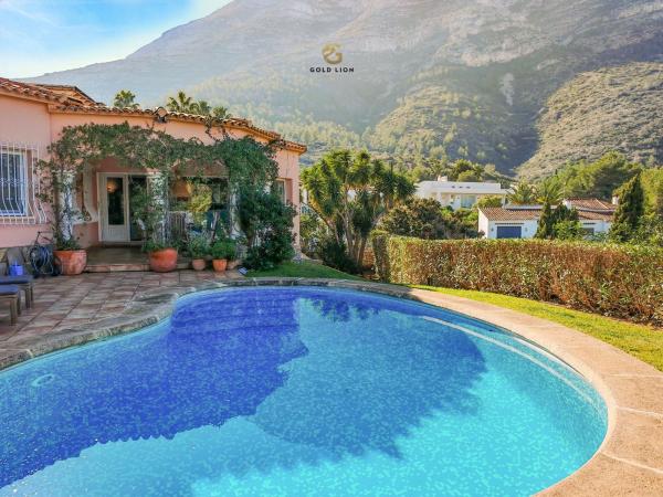 Casa o chalet independiente en Camino Vell Alt de Dénia a Xàbia, 131, El Montgó, Denia photo 4