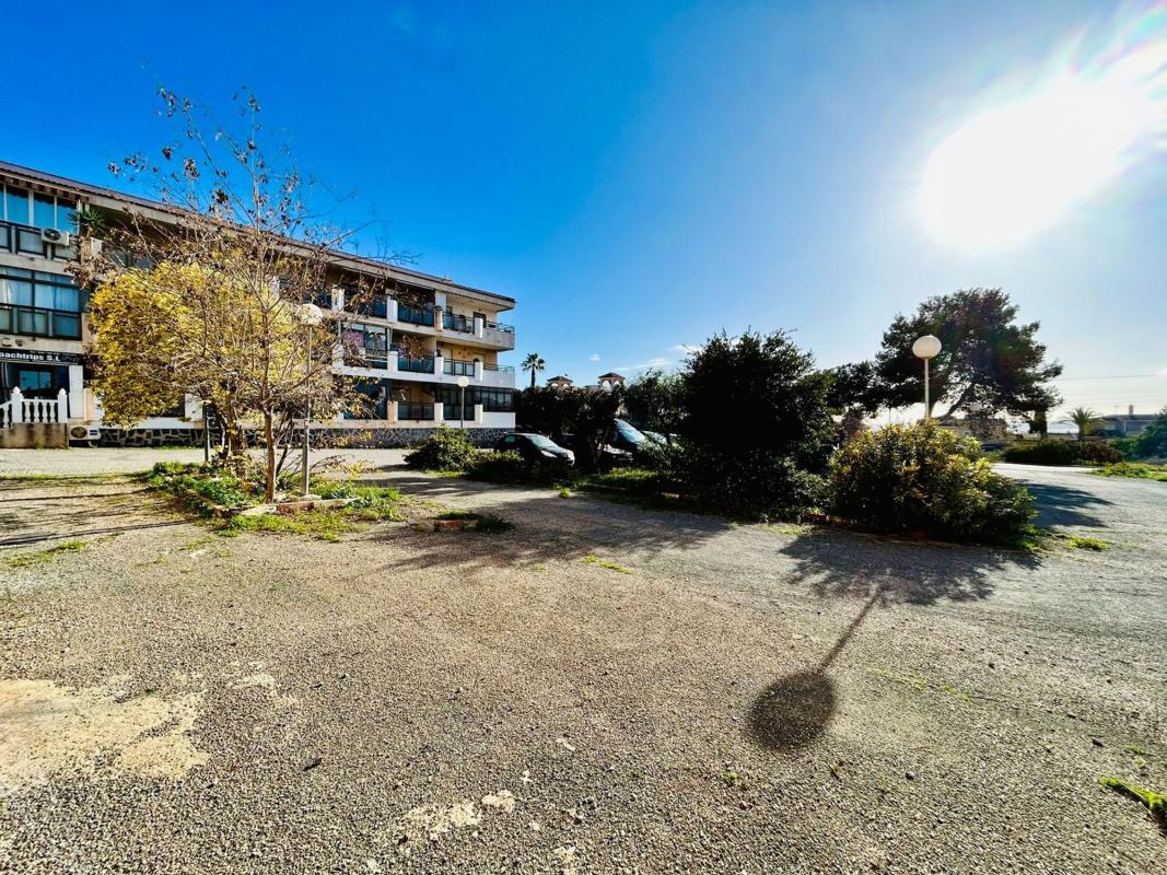 Venta de estudio en Estudio en Avenida Robleda, 12, La Siesta - El Salado - Torreta, Torrevieja, Torrevieja photo 5
