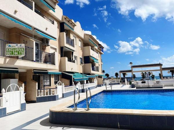 Sale of flat in Piso en Calle Vega Baja del Segura, 12, Playa de los Náufragos, Torrevieja, Torrevieja
photo 1
