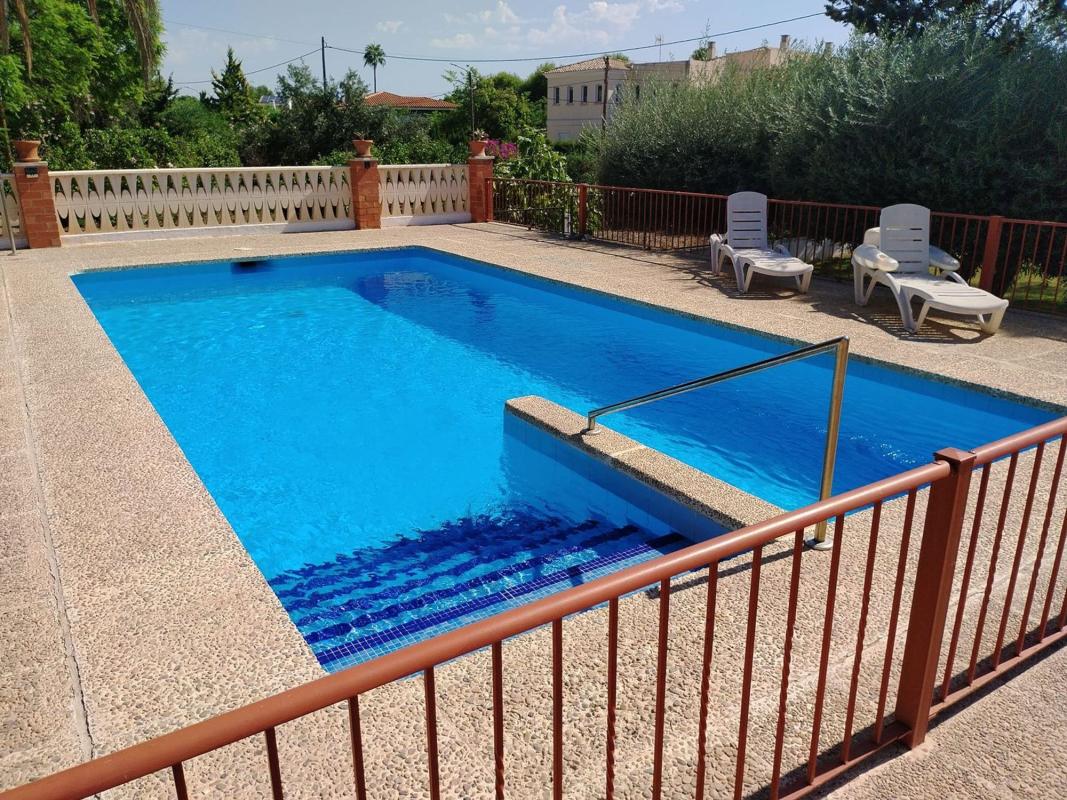 Properties for sale and rent in Spain photo 2