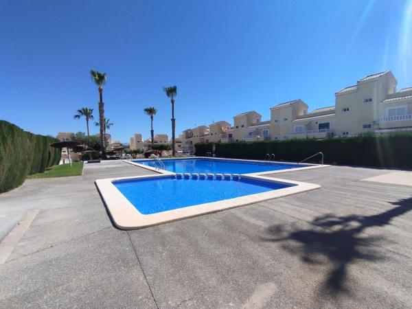 Chalet adosado en Polonia, Monte y Mar, Gran Alacant photo 1