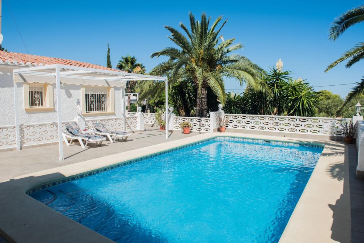 Properties for sale and rent in Spain photo 2