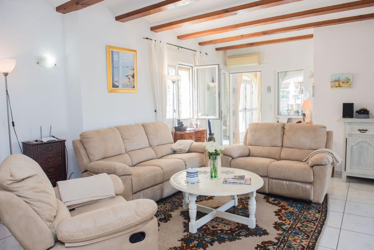 Properties for sale and rent in Spain photo 3