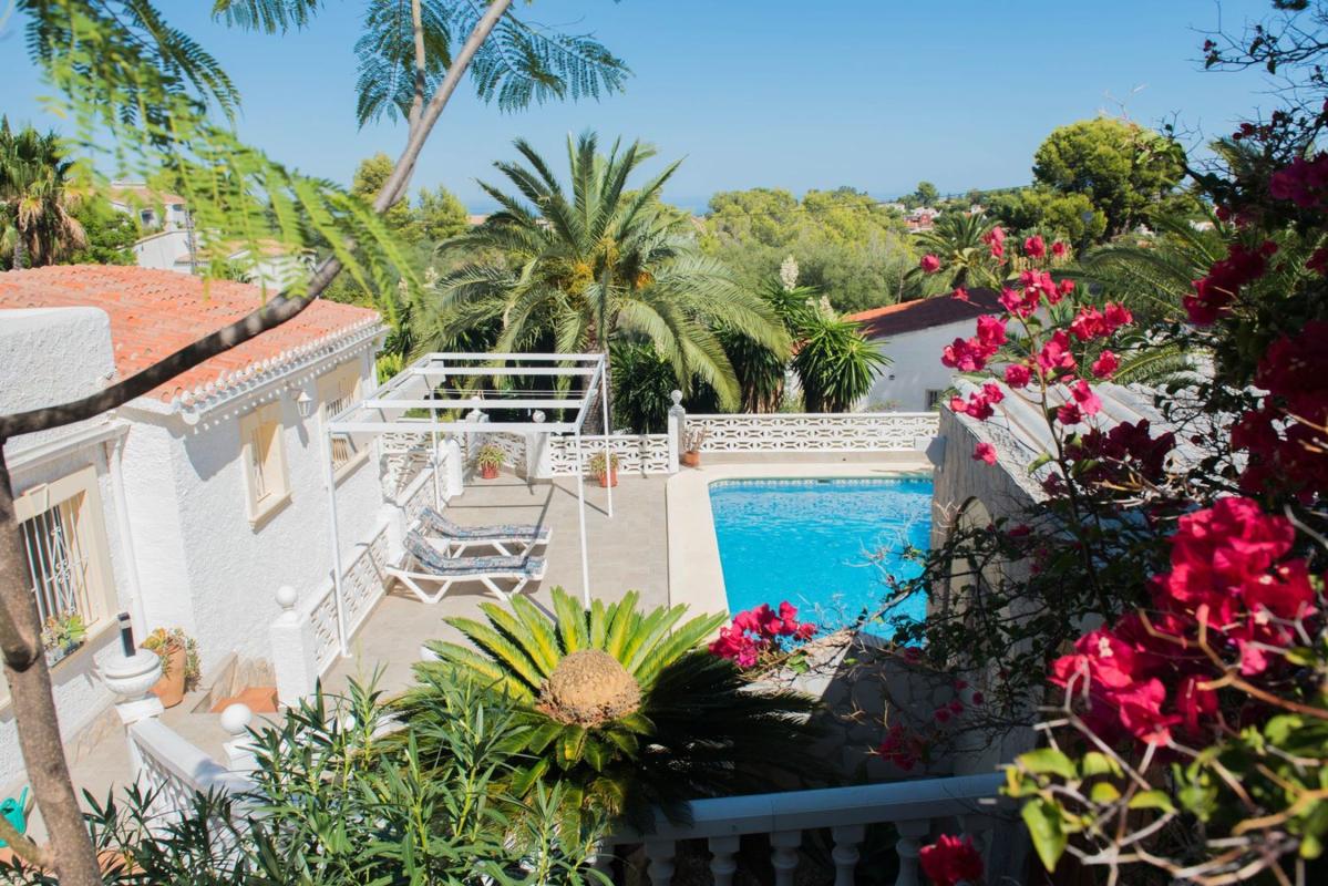 Properties for sale and rent in Spain photo 4