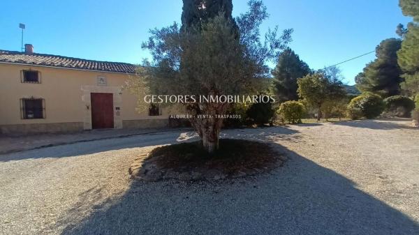 Chalet independiente en venta en Casa o chalet en Barri Batoi - Sargento - Baradello, Alcoy / Alcoi, Alcoy / Alcoi
 photo 4