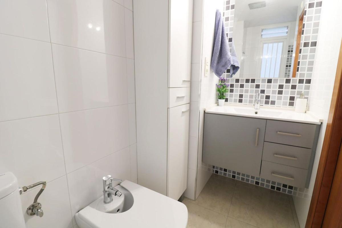 Venta de piso en Piso en Raval de Santa Teresa-El Asilo, Elche / Elx, Elche / Elx
photo 5