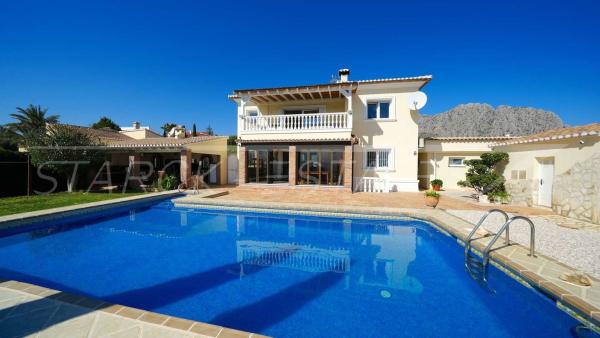 Chalet independiente en venta en Casa o chalet en Beniarbeig, Beniarbeig
thumbnail 2