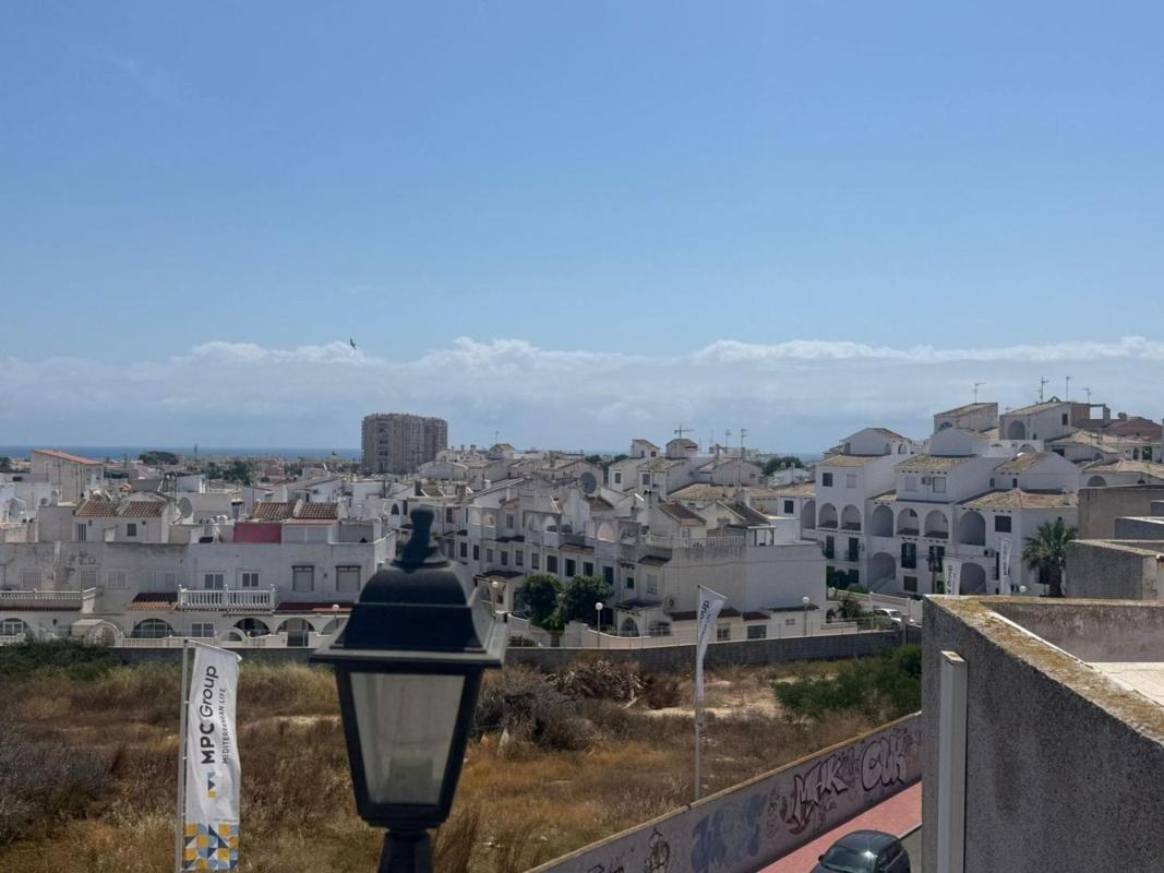 Sprzedaż poddasza w  Ático en Nueva Torrevieja, Torrevieja, Torrevieja photo 5