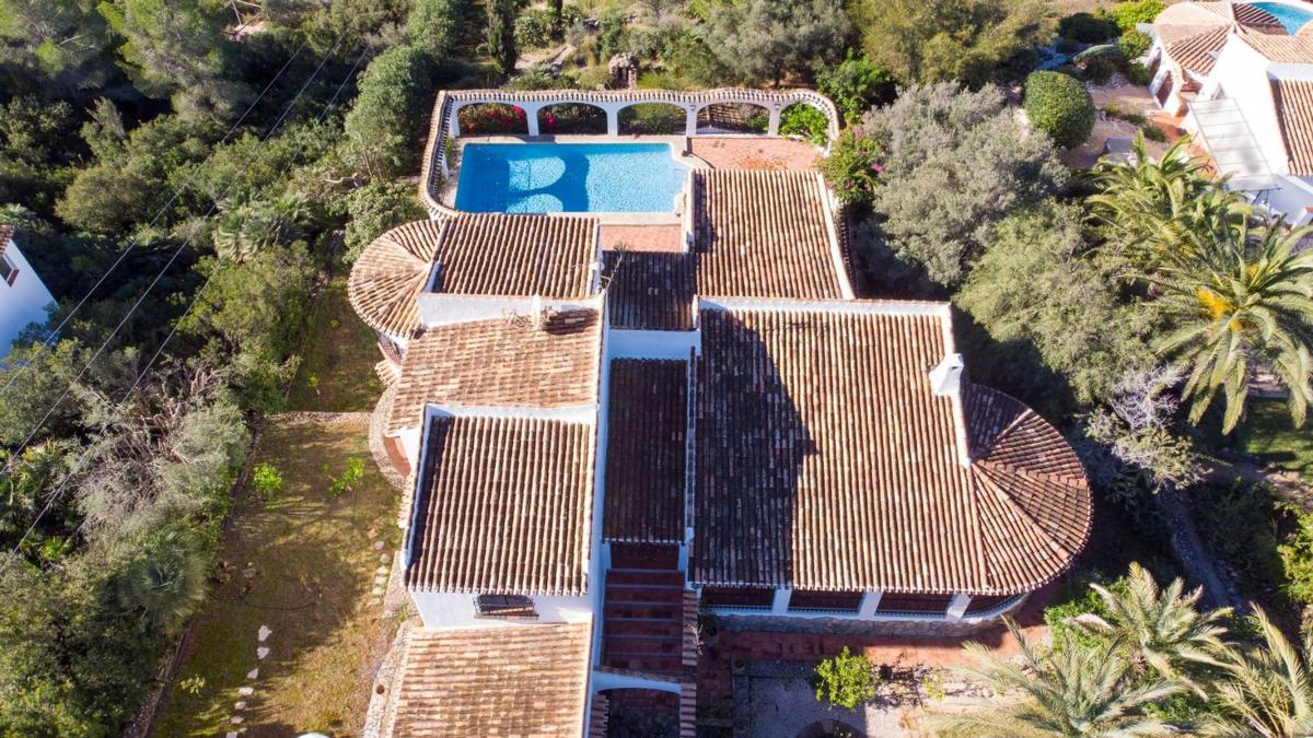 Properties for sale and rent in Spain photo 3
