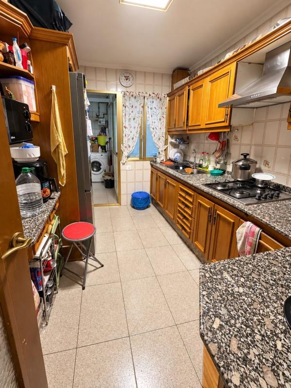 Sale of apartment in Piso en Calle de Donoso Cortés, Carolinas Bajas, Alicante / Alacant, Alicante
photo 2