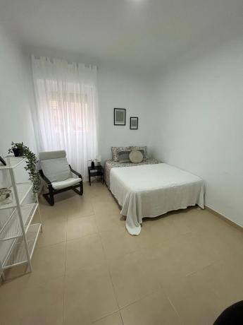Sale of flat in Piso en Calle de Sant Mateu, 9, Plà del Bon Repòs-La Goteta, Alicante / Alacant, Alicante
photo 1