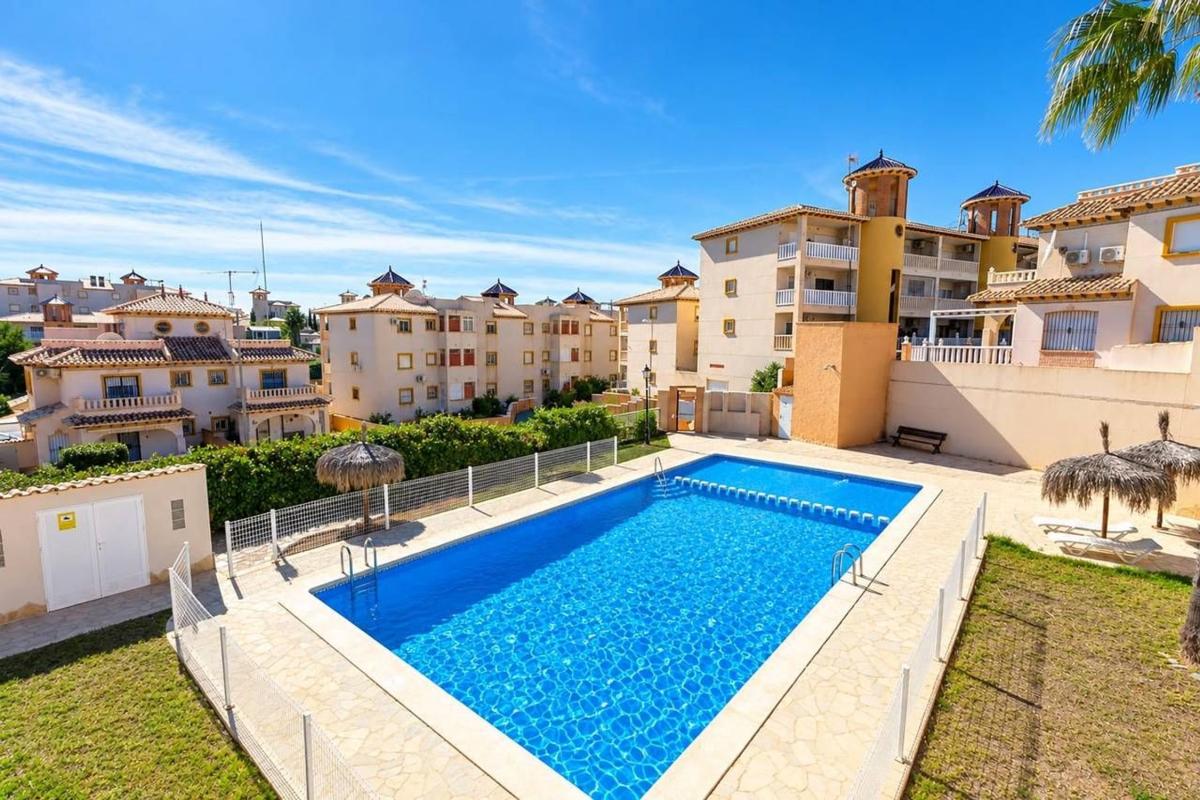 Sprzedaż niezależnego domku jednorodzinnego w Casa o chalet en Calle Castillo de la Torre Grosa, 40, Lomas de Don Juan, Orihuela, Orihuela photo 3