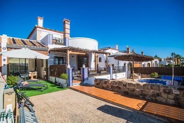 Chalet independiente en venta en Casa o chalet en Calle Almoradí, 10, Algorfa, Algorfa
 photo 2