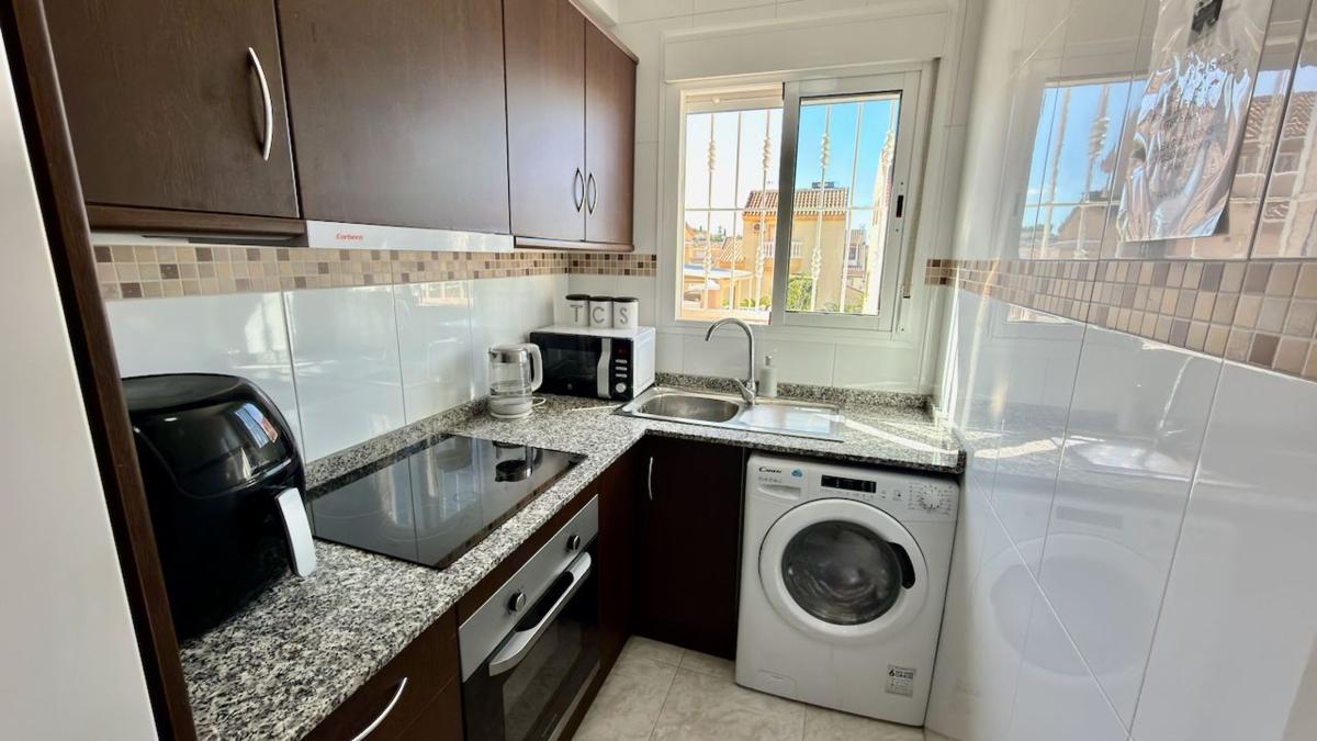 Продажа отдельного шале в Casa o chalet en Avenida Río Tajo, 69, Benijofar, Бенихофар photo 4