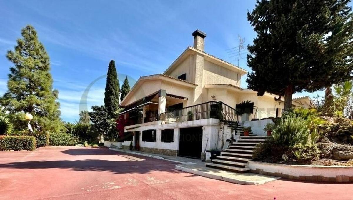 Propiedades en venta y alquiler en España photo 4