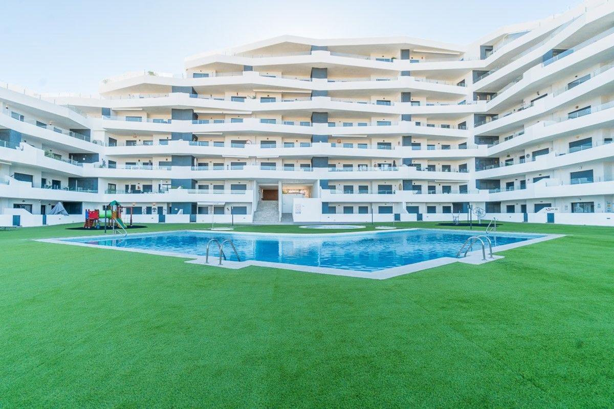 Venta de piso en Piso en Centro, San Miguel de Salinas, San Miguel de Salinas
 photo 5