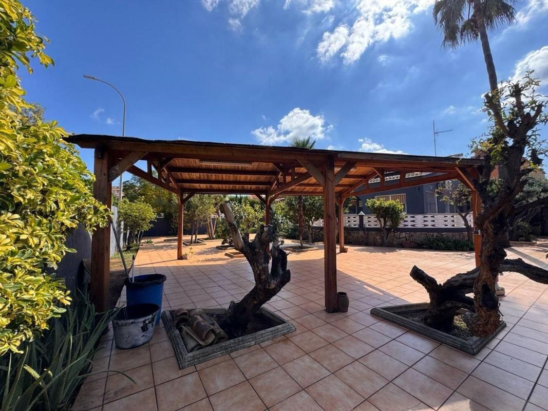 Properties for sale and rent in Spain photo 3