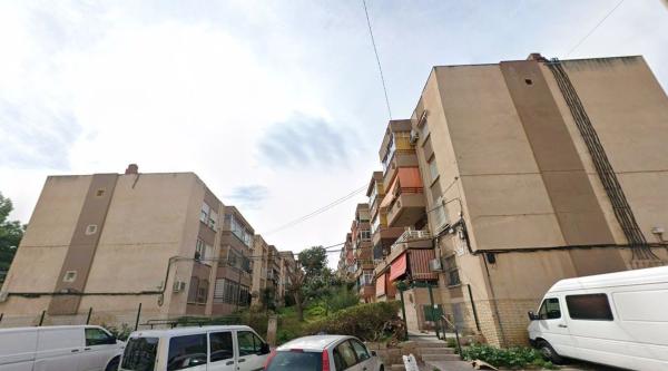 Sale of flat in Piso en Calle Benimantell, Juan XXIII, Alicante / Alacant, Alicante
photo 1