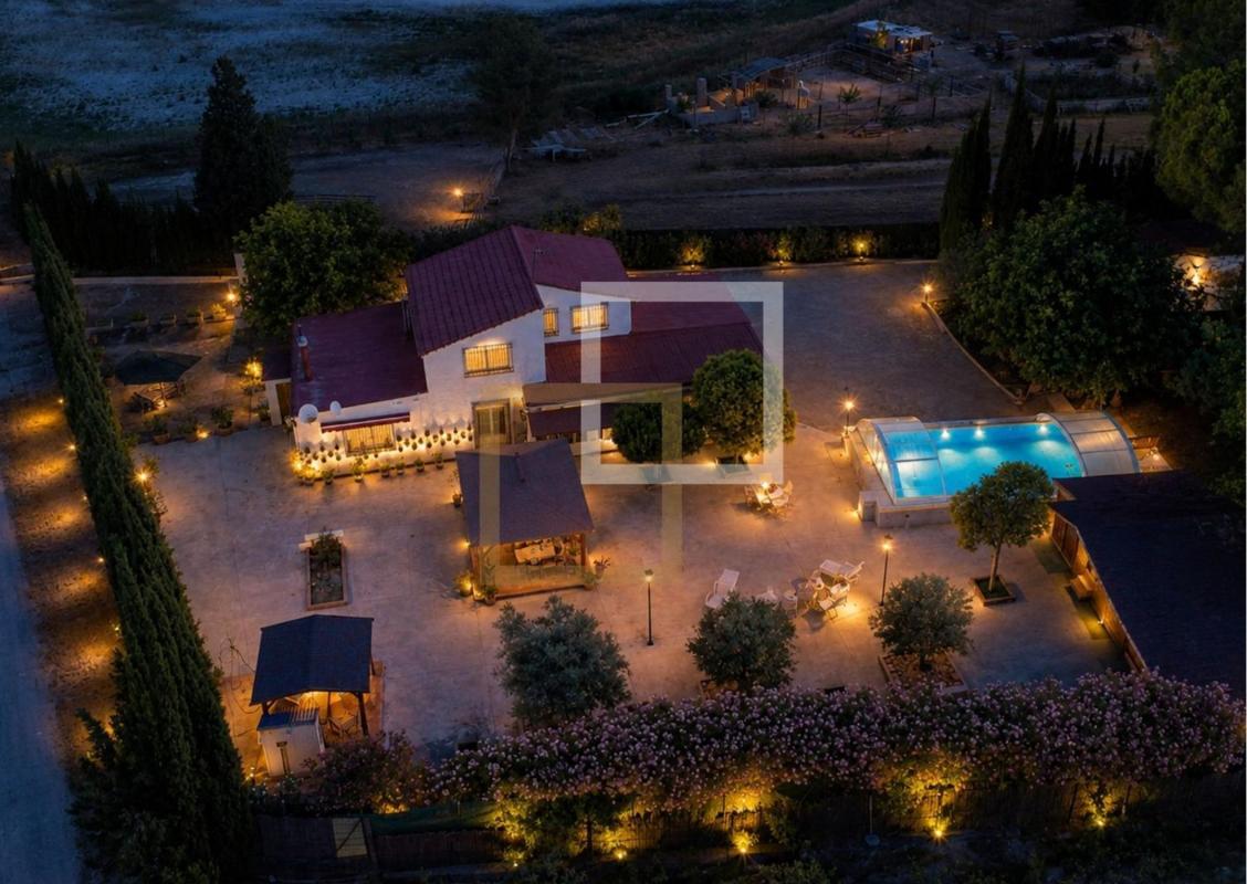 Properties for sale and rent in Spain photo 4
