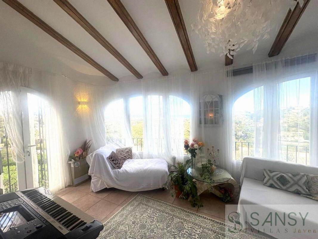 Properties for sale and rent in Spain photo 5