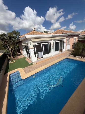Casa o chalet independiente en Calle Chumbera, 8, Los Montesinos thumbnail 2