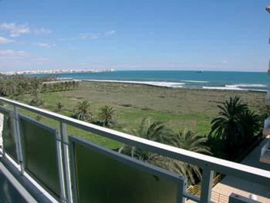 Venta de piso en Piso en Calle Pleamar, 21, Punta Prima, Torrevieja, Torrevieja
photo 3