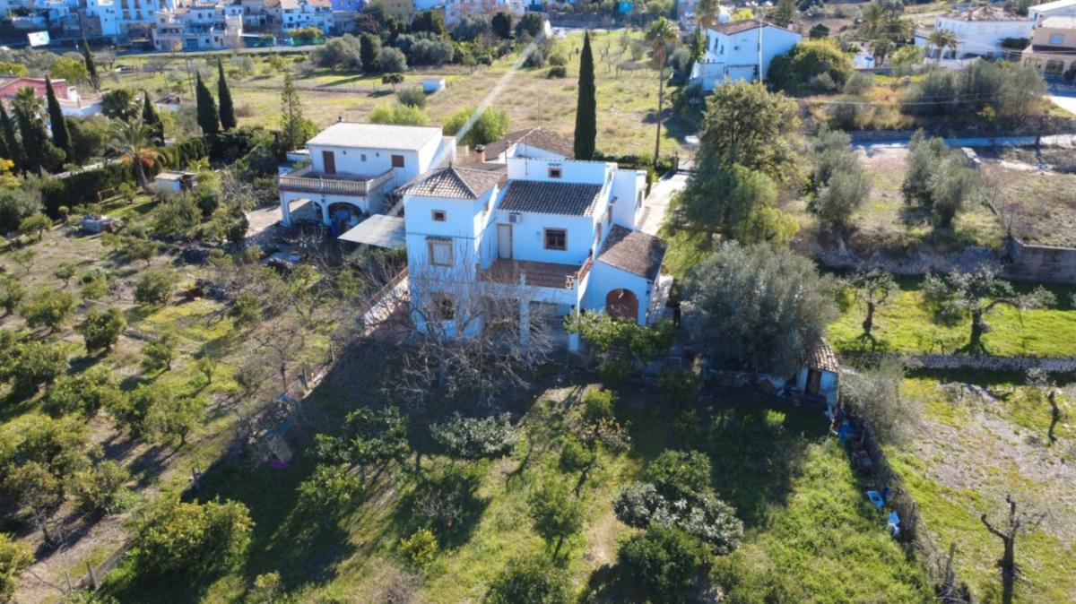 Sale of independent chalet in Casa o chalet en Orba, Orba
photo 3