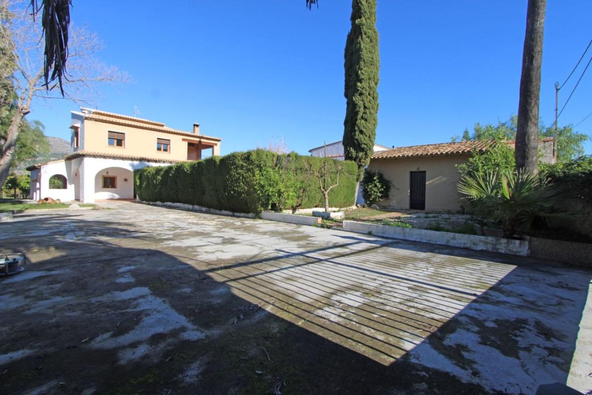 Sale of independent chalet in Casa o chalet en Orba, Orba
photo 4
