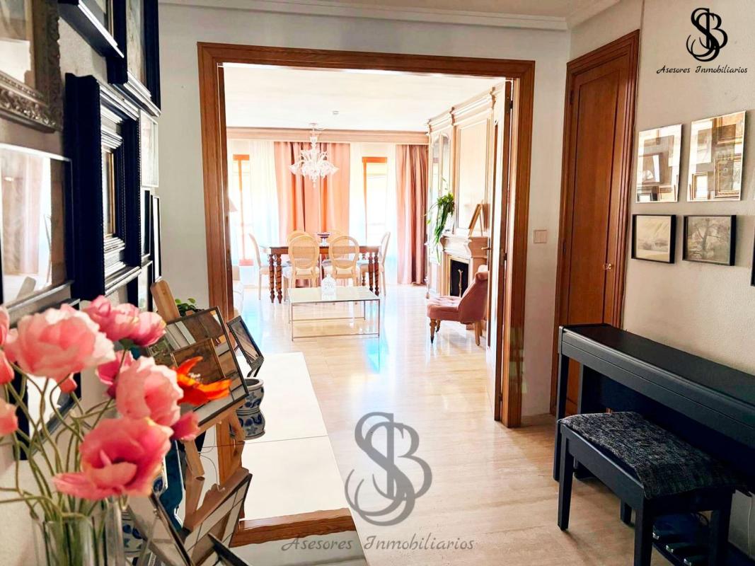 Продажа квартиры на Piso en Avenida Oscar Espla, Ensanche-Diputación, Alicante / Alacant, Аликанте / Алакант
photo 2