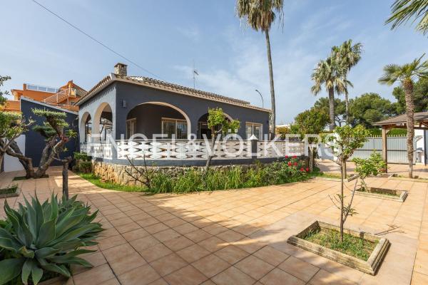Casa o chalet independiente en Carretera de les Marines a Dénia, Les Bovetes-La Felicidad, Denia photo 1