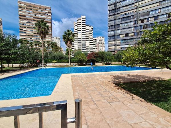 Продажа квартиры на Piso en Calle Ibiza, Pueblo Levante, Benidorm, Бенидорм
photo 1