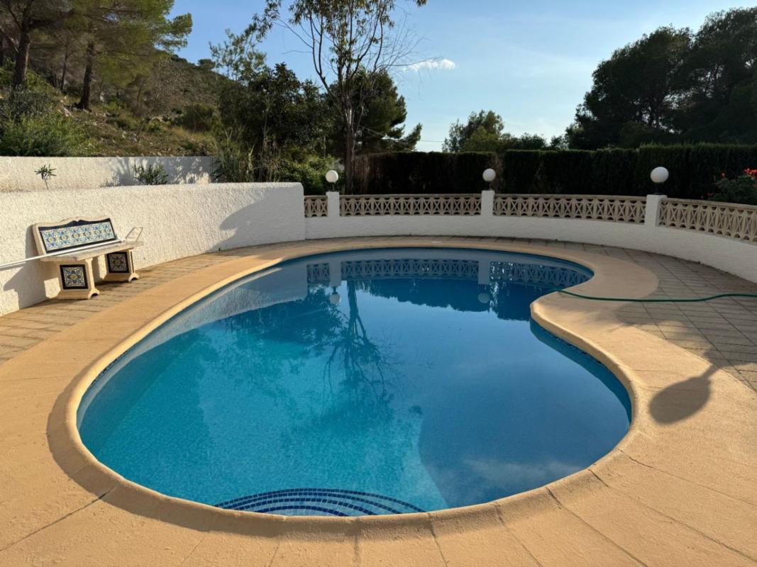 Properties for sale and rent in Spain photo 3