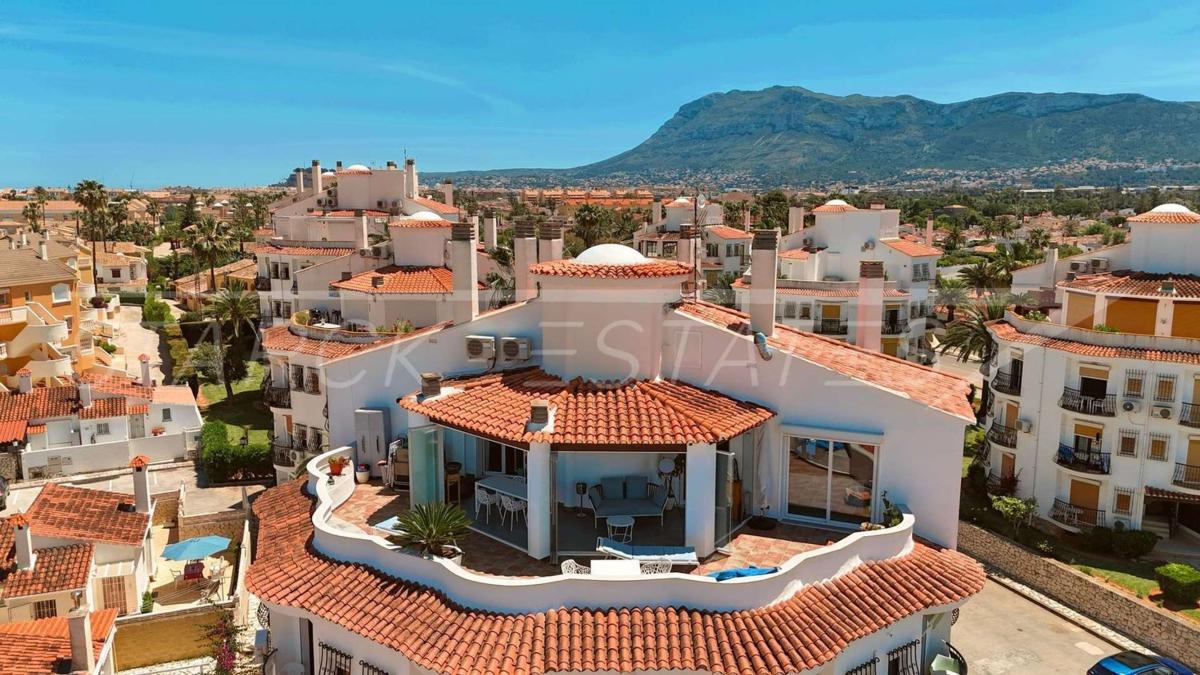 Продажа пентхауса на Ático en Les Bassetes-El Marjal, Denia, Дения photo 1