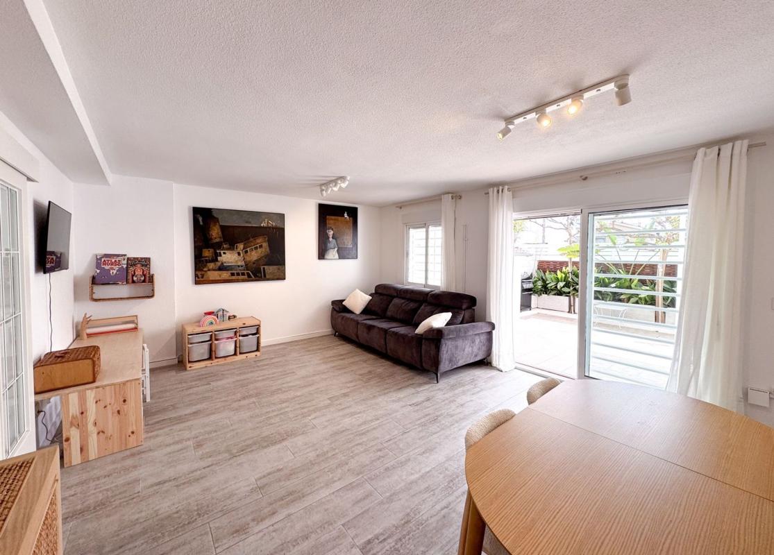 Продажа дуплекса на Dúplex en Playa Muchavista, El Campello, Эль Кампельо photo 4