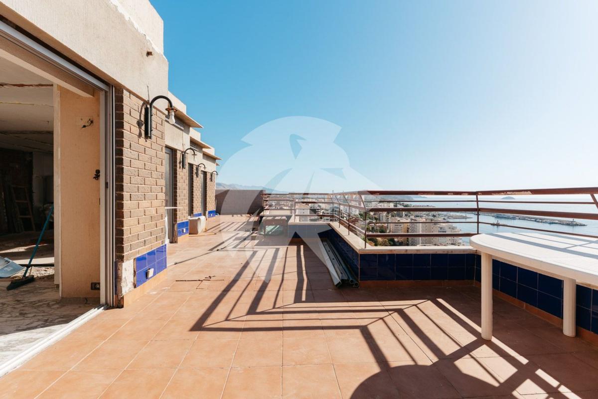 Venta de ático en Ático en Avenida del País Valencià, Centro Urbano, La Villajoyosa / Vila Joiosa, La Villajoyosa / Vila Joiosa photo 3